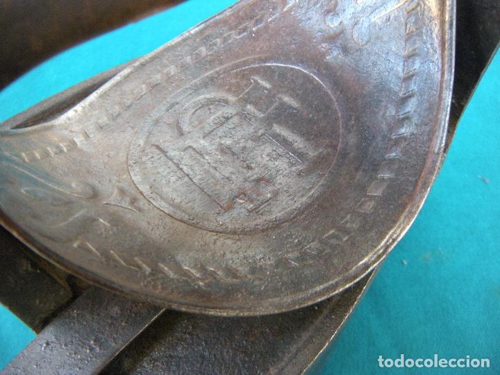 Antig&uuml;edades: PLANCHA DE CHIMENEA LICSA ELORRIO - Foto 3