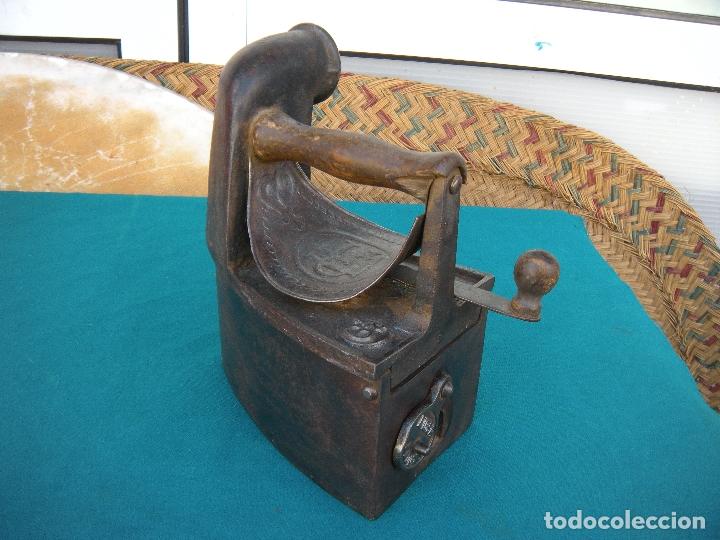 Antig&uuml;edades: PLANCHA DE CHIMENEA LICSA ELORRIO - Foto 7
