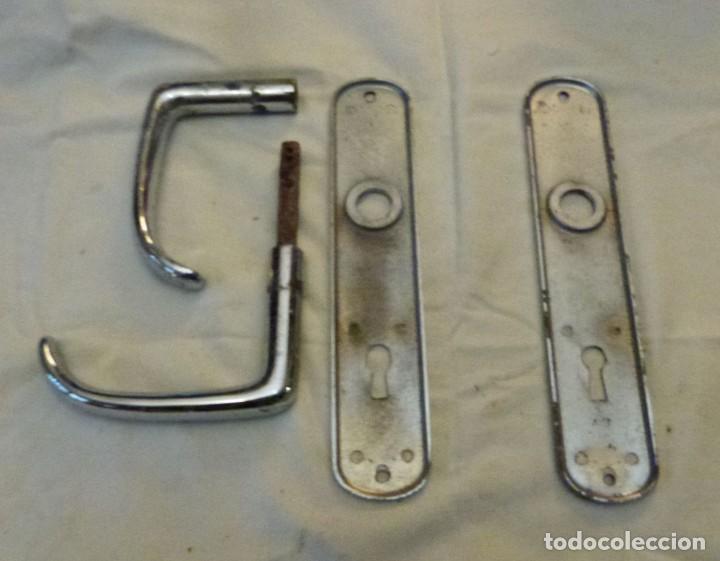 Antig&uuml;edades: MANILLAS PUERTA BARCO CON CERRADURA - Foto 9