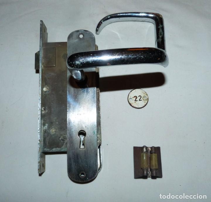 Antig&uuml;edades: MANILLAS PUERTA BARCO CON CERRADURA - Foto 11