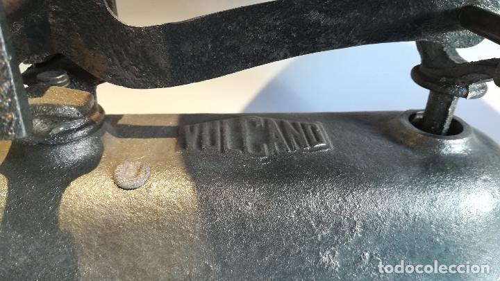 Antig&uuml;edades: BALANZA ANTIGUA MARCA VULCANO CON PESAS - Foto 10