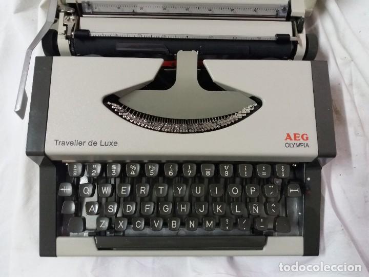Antiquit&eacute;s: Maquina Escribir AEG Olympia