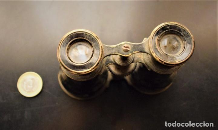 Antigüedades: Binoculares antiguos de metal - Foto 2 - 218680442