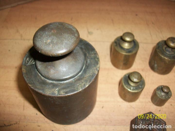 Antig&uuml;edades: LOTE DE 10 PESAS DE HIERRO Y DE BRONCE - Foto 2