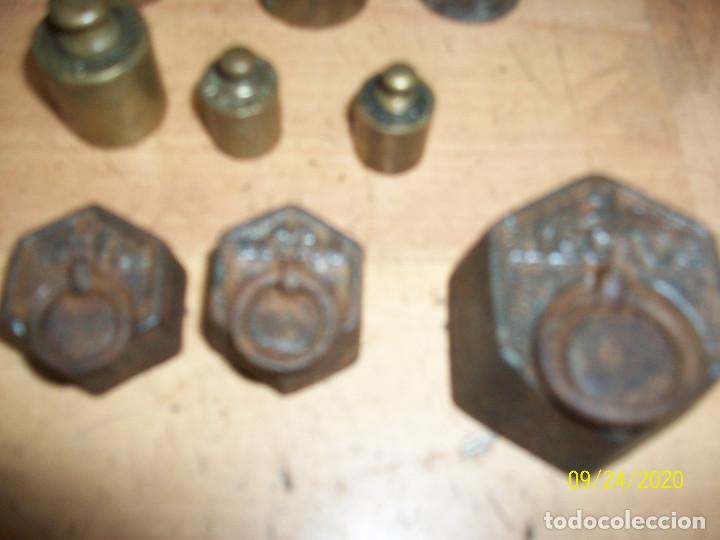 Antig&uuml;edades: LOTE DE 10 PESAS DE HIERRO Y DE BRONCE - Foto 11