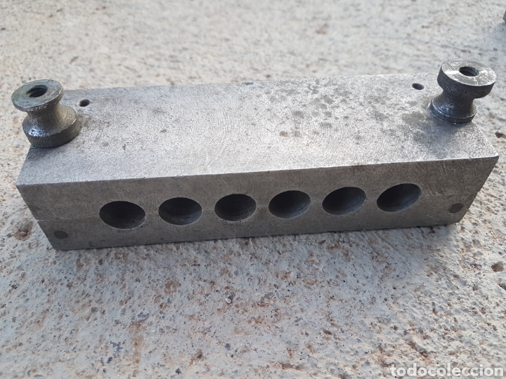 Antig&uuml;edades: Antiguo molde para supositorios u ovulos - Foto 1