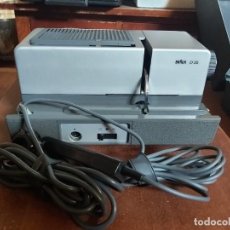 Antigüedades: PROYECTOR BRAUN AG MODELO D35, INCOMPLETO.. Lote 219201912