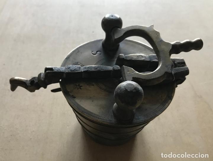Antigüedades: Contenedor de ponderal de vasos anidados, siglo XVIII-XIX - Foto 2 - 219328887