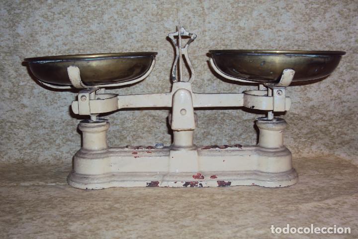 Antig&uuml;edades: Balanza 2 Kg(Crema) - Foto 2