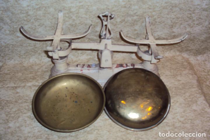 Antig&uuml;edades: Balanza 2 Kg(Crema) - Foto 3
