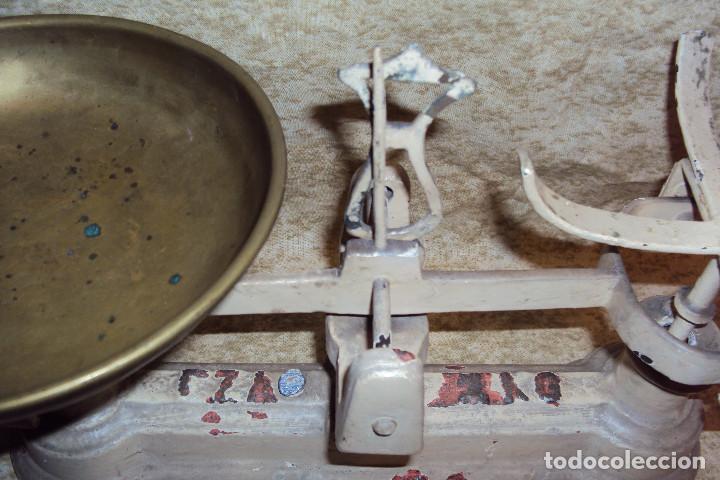 Antig&uuml;edades: Balanza 2 Kg(Crema) - Foto 7