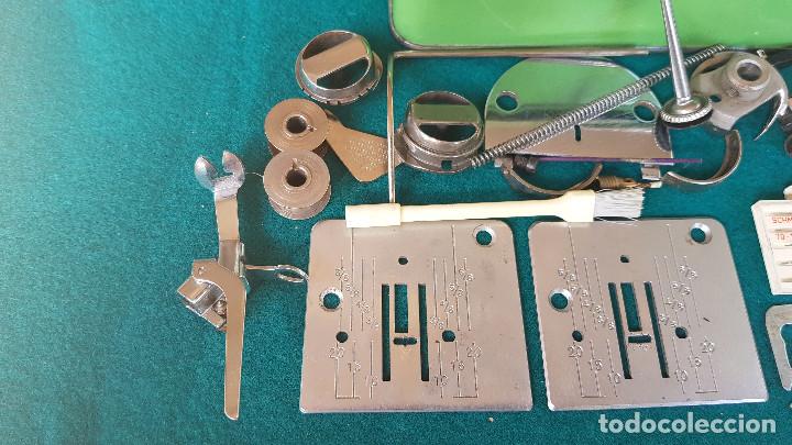 Antig&uuml;edades: CAJA METAL MAQUINAS DE COSER SIGMA CON COMPLEMENTOS - Foto 2