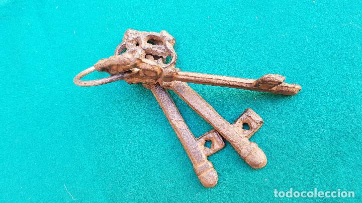 Antig&uuml;edades: 3 LLAVES ANTIGUAS - Foto 6