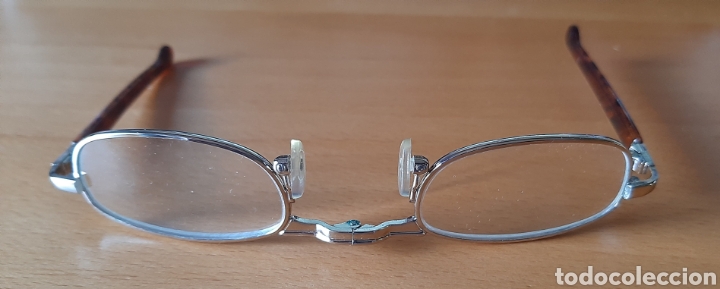 Antig&uuml;edades: Gafas Plegables con funda r&iacute;gida - Foto 3