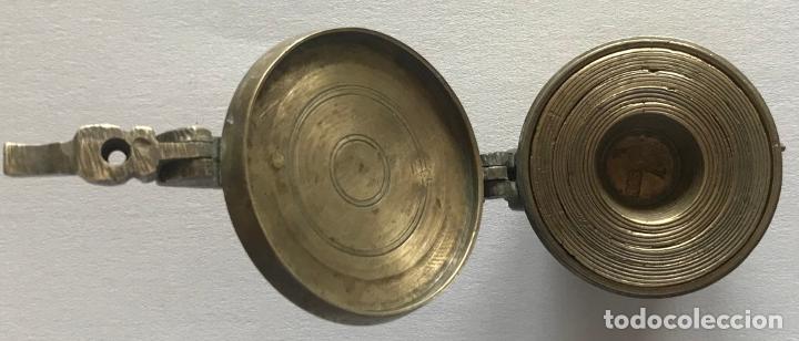 Antigüedades: Ponderal de vasos anidados. Incompleto. Peso farmacéutico Austria, de 1848 - Foto 12 - 219429376