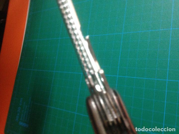 Antig&uuml;edades: NAVAJA MULTIUSOS 11 FUNCIONES - Foto 3