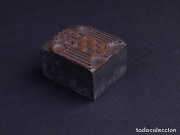 Antig&uuml;edades: ESCUDO - Foto 2