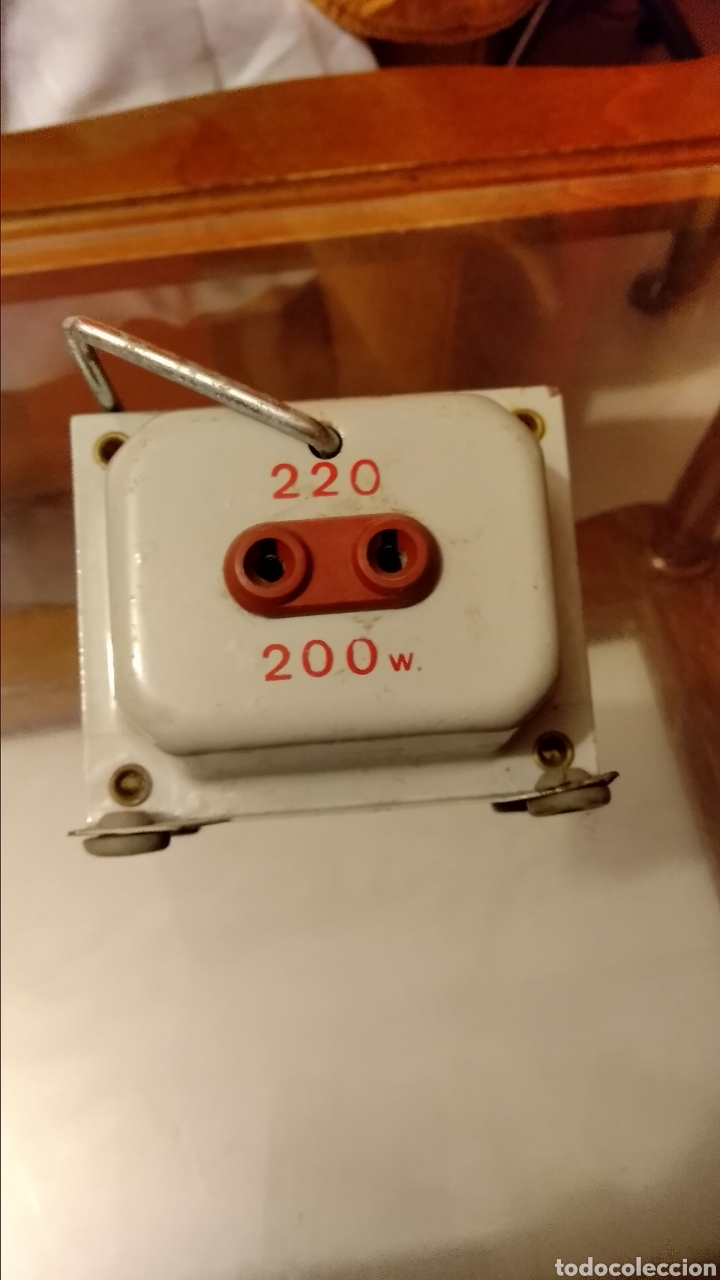 Antig&uuml;edades: Transformador 125:220 - Foto 3