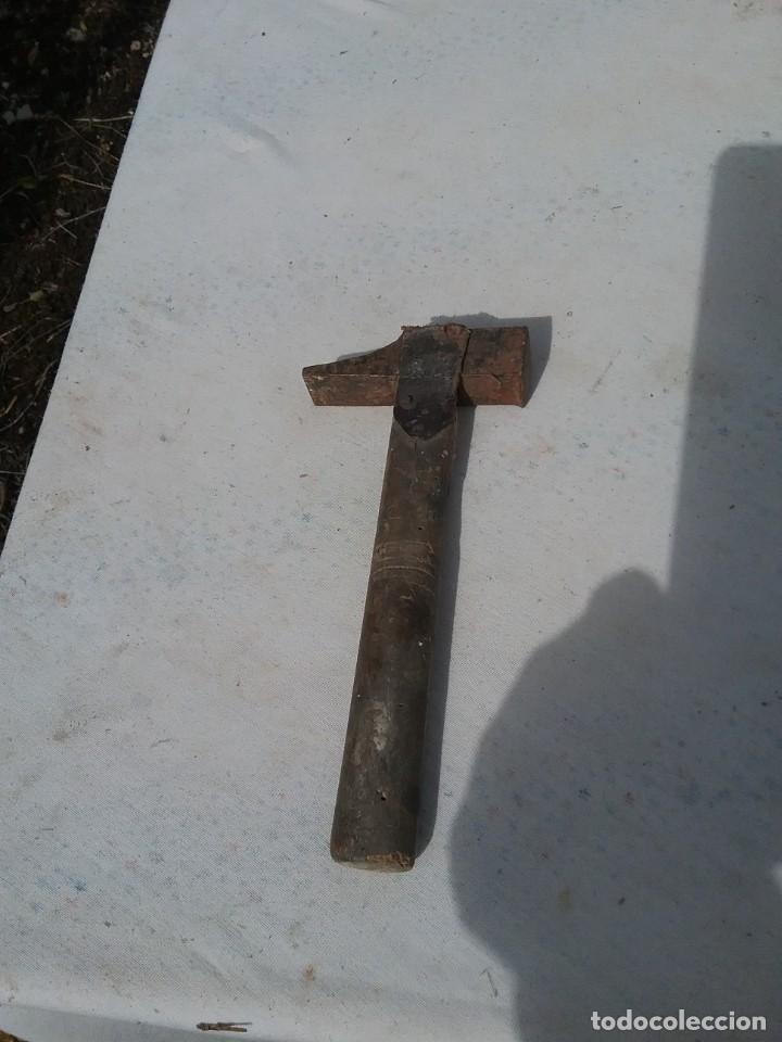 Antig&uuml;edades: Antiguo martillo - Foto 1