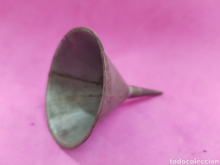 Antig&uuml;edades: Embudo peque&ntilde;o para perfumes - Foto 3