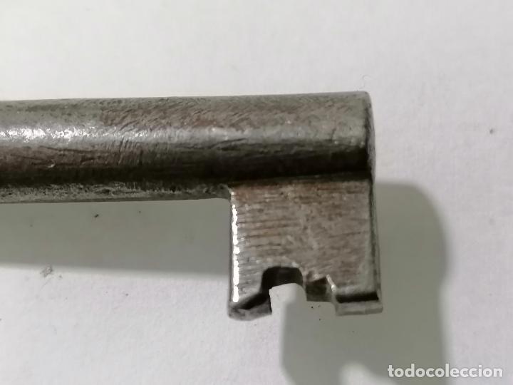 Antig&uuml;edades: LLAVE HUECA, MEDIDA 7,7 CM - Foto 3