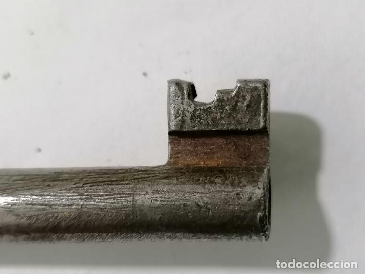 Antig&uuml;edades: LLAVE HUECA, MEDIDA 7,7 CM - Foto 4