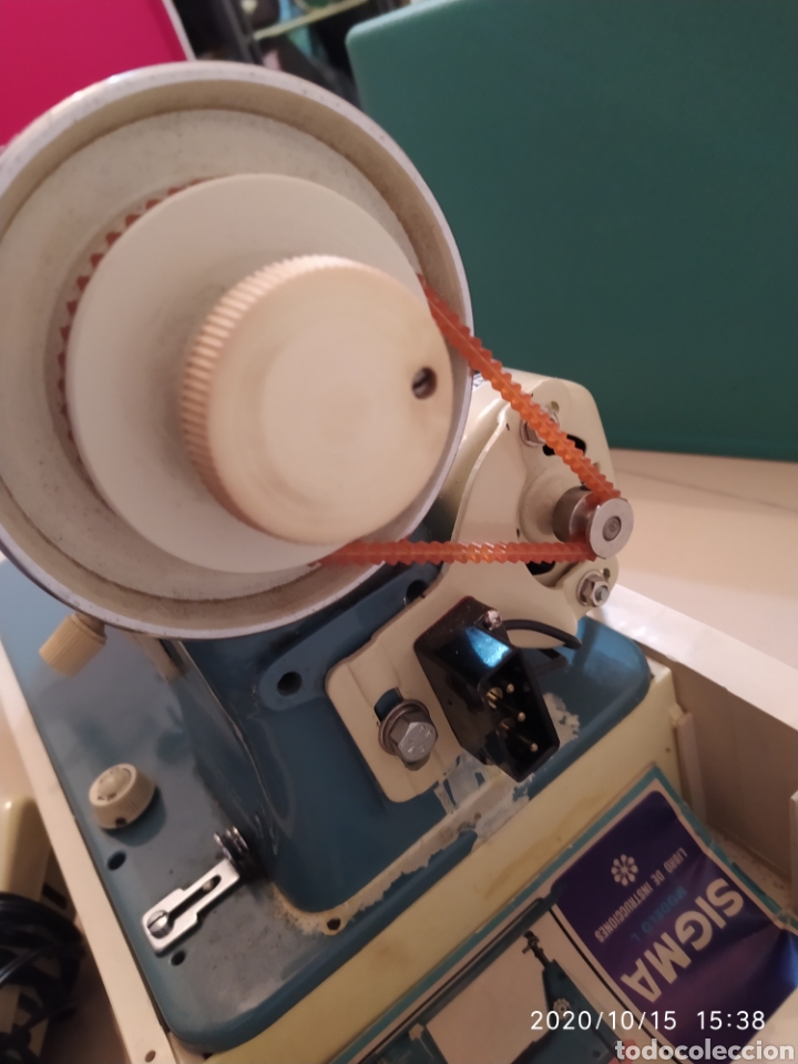 Antig&uuml;edades: M&aacute;quina coser Sigma - Foto 3