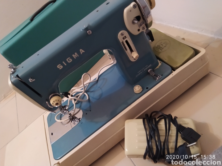 Antig&uuml;edades: M&aacute;quina coser Sigma - Foto 1