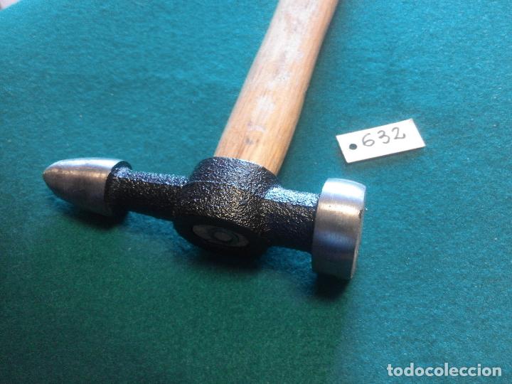 Antig&uuml;edades: MARTILLO DE CHAPISTA - Foto 1