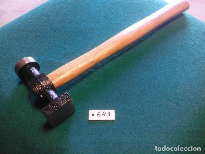 Antig&uuml;edades: MARTILLO DE CHAPISTA - Foto 2