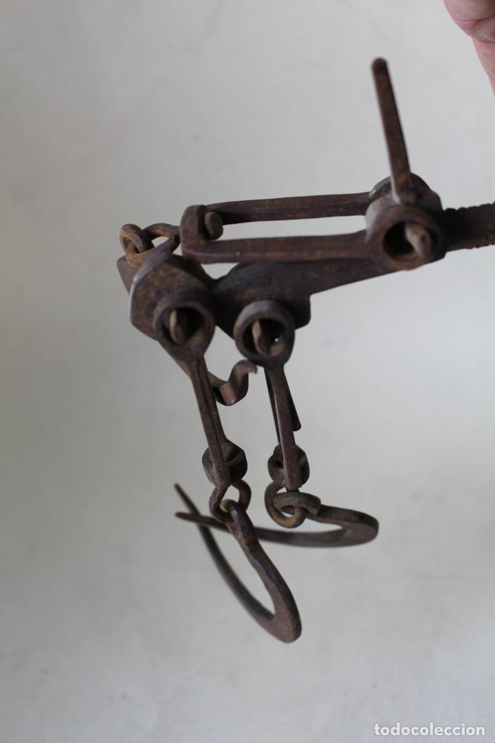 Antig&uuml;edades: romana antigua de 4kg. - Foto 6