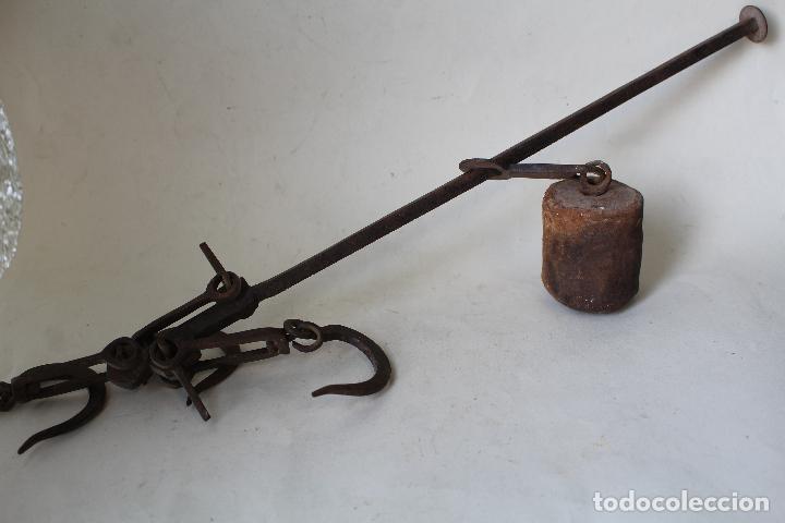 Antig&uuml;edades: romana antigua de 4kg. - Foto 1