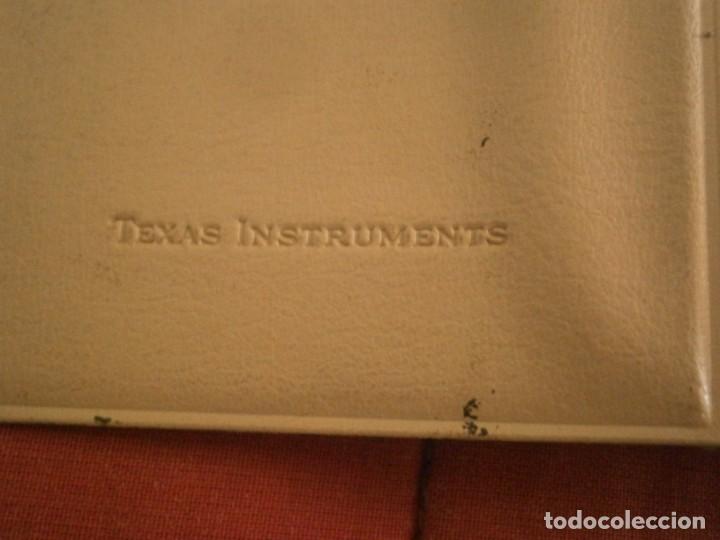 Antig&uuml;edades: ANTIGUA CALCULADORA, TEXAS INSTRUMENTS. (CON FUNDA.) - Foto 4