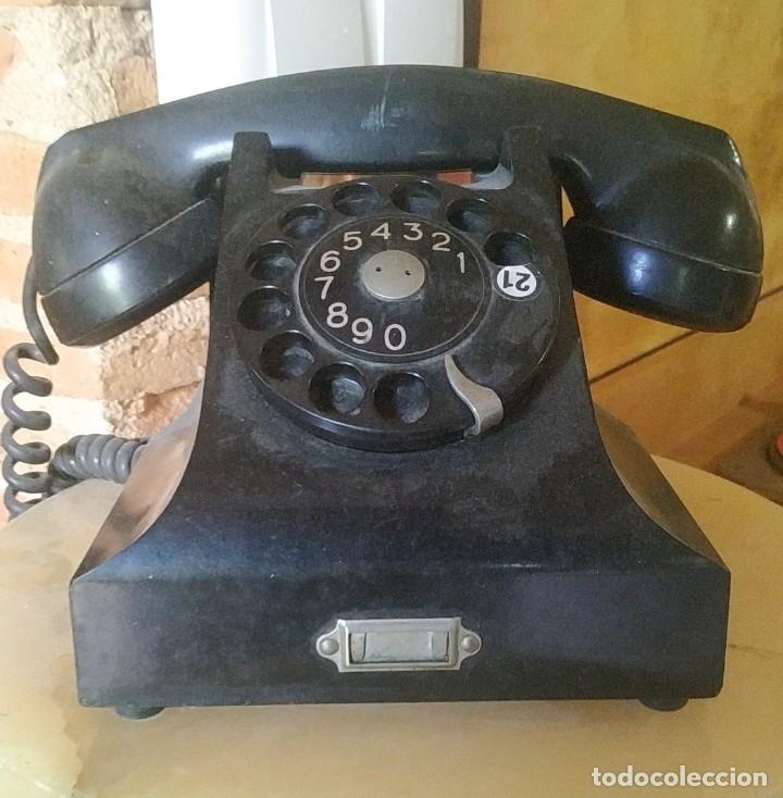 Tel&eacute;fonos: Tel&eacute;fono de baquelita - Foto 2