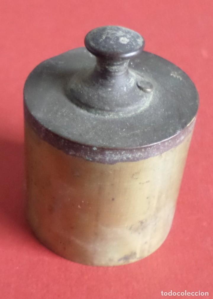 Antig&uuml;edades: Pesa broce 1 kl. - Foto 2