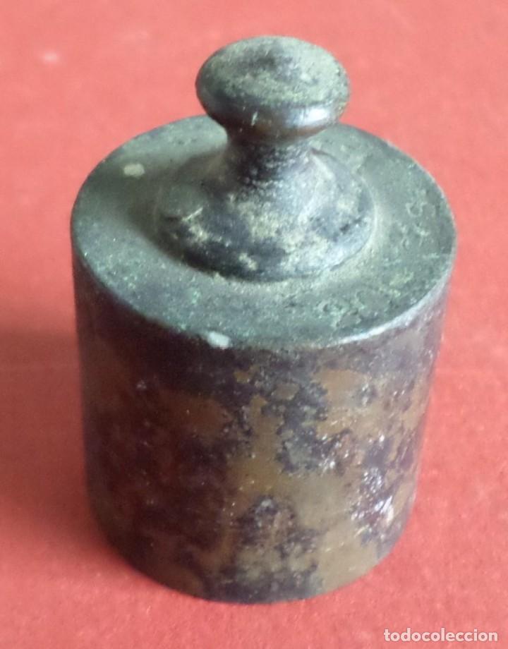 Antig&uuml;edades: Pesa bronce 200 gr. - Foto 1