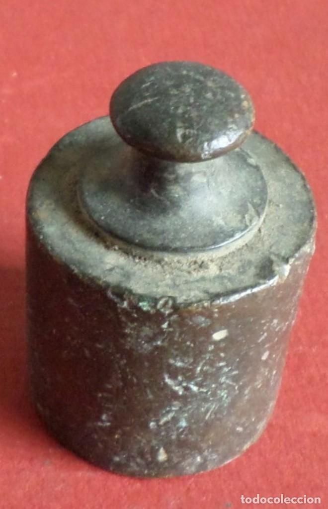 Antig&uuml;edades: Pesa bronce 200 gr. - Foto 1