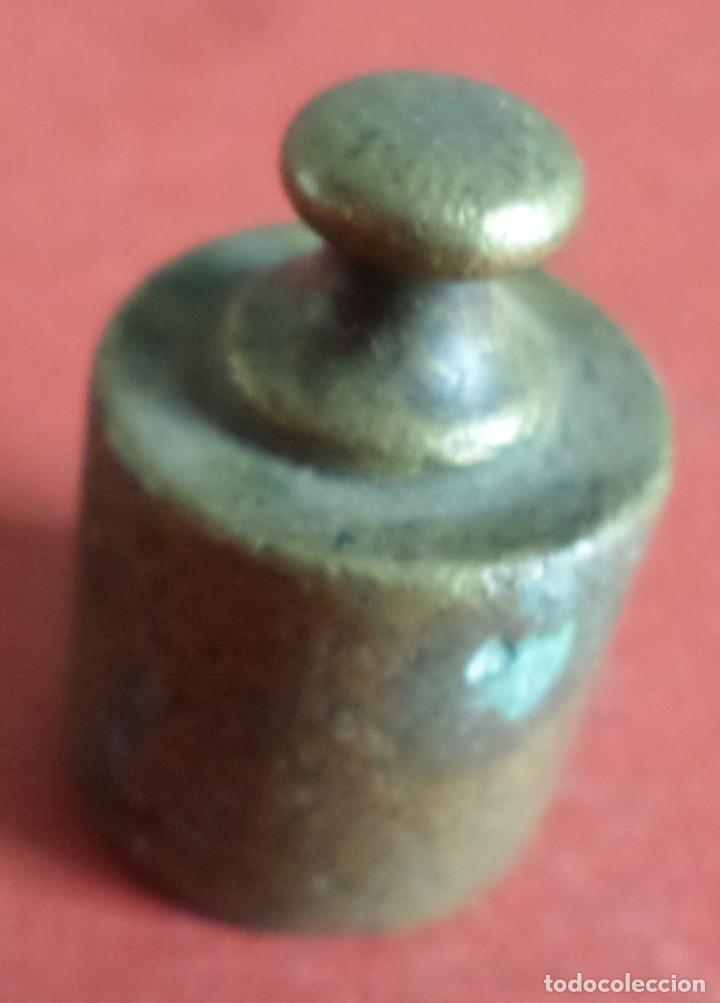 Antig&uuml;edades: Pesa bronce 100 gr. --- 100 - Foto 2