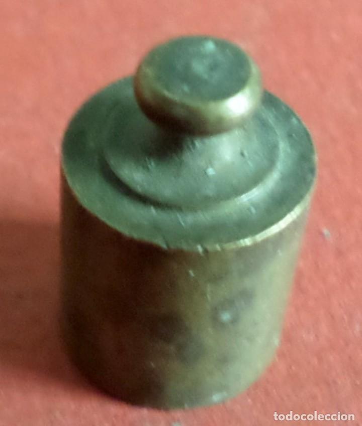 Antig&uuml;edades: Pesa bronce 20 gr. - Foto 2