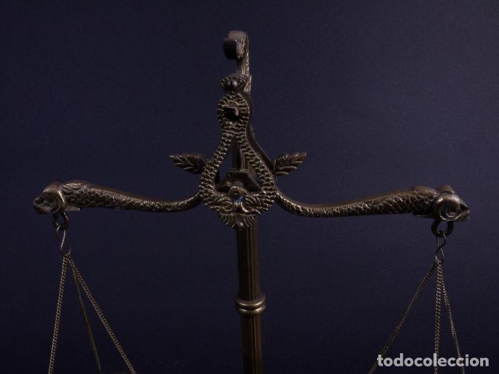Antig&uuml;edades: BALANZA DE BRONCE ANTIGUA - Foto 2