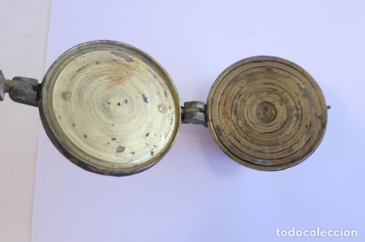 Antig&uuml;edades: ponderal de vaso anidado de 1871 - Foto 3