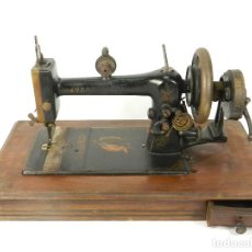 Antigüedades: MAQUINA DE COSER DAVIS AÑO 1885 SEWING MACHINE NAHMASCHINE MACHINE COUDRE. Lote 223136880