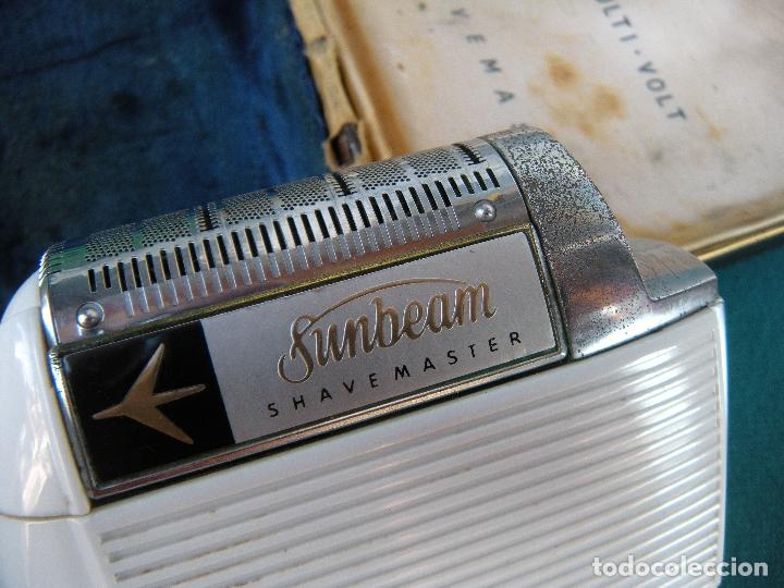 Antig&uuml;edades: M&Aacute;QUINA DE AFEITAR SUNBEAN MULTI-VOLT 555 - Foto 2