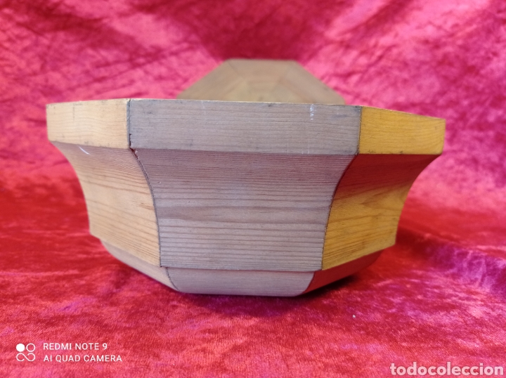 Antig&uuml;edades: Molde octagonal de madera para la fabricar de soperas. Compuesto de 2 piezas. - Foto 5
