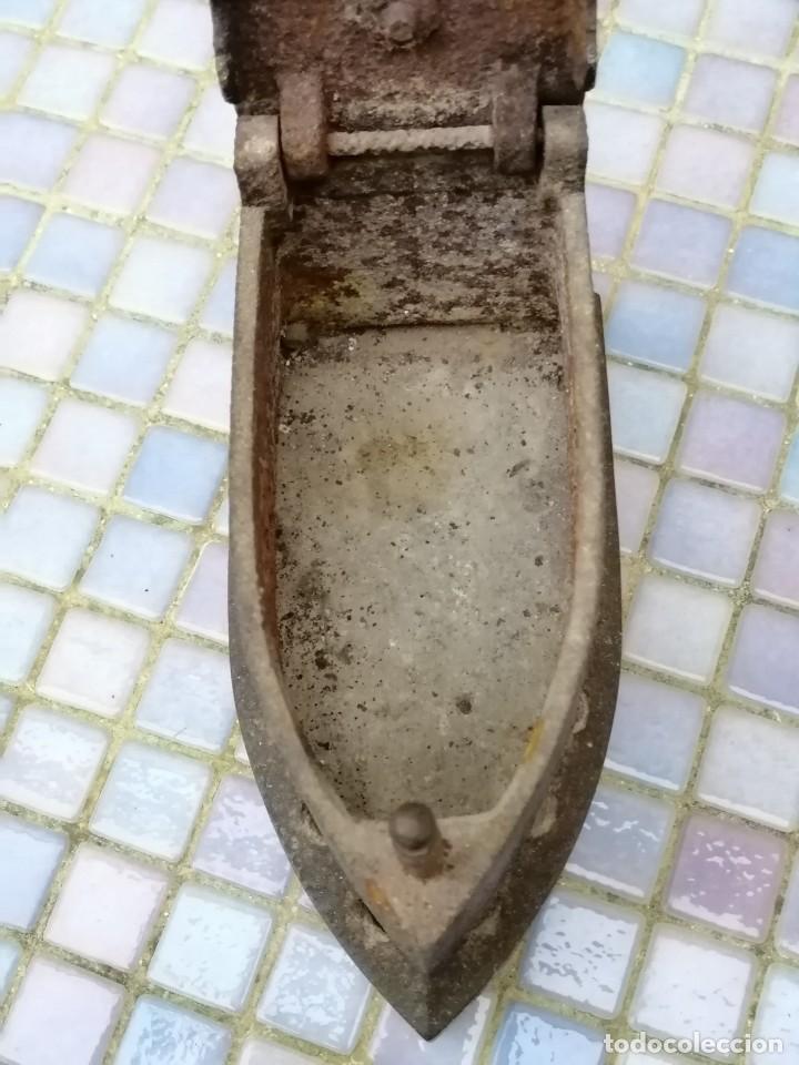 Antig&uuml;edades: ANTIGUA PLANCHA DE CARB&Oacute;N -MARCA ALBA - Foto 20