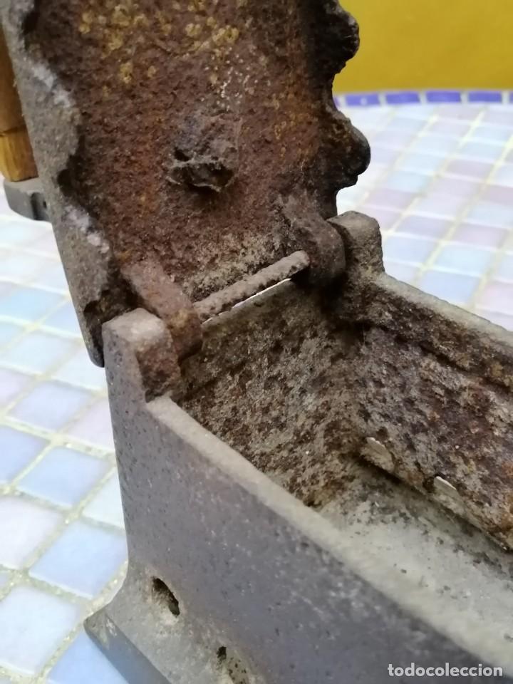 Antig&uuml;edades: ANTIGUA PLANCHA DE CARB&Oacute;N -MARCA ALBA - Foto 21