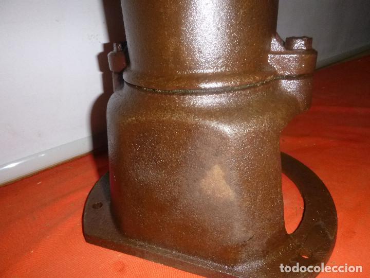 Antig&uuml;edades: BOMBA SACA AGUA PARA DECORAR - Foto 4