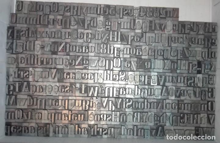 Antig&uuml;edades: tipos de imprenta de acero - Foto 2