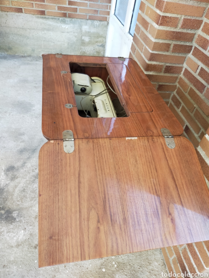 Antig&uuml;edades: Mueble y m&aacute;quina singer - Foto 8