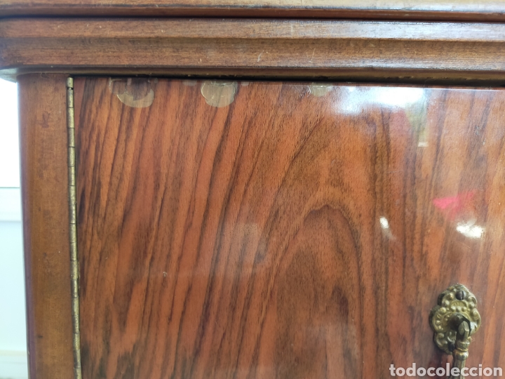 Antig&uuml;edades: Mueble y m&aacute;quina singer - Foto 14